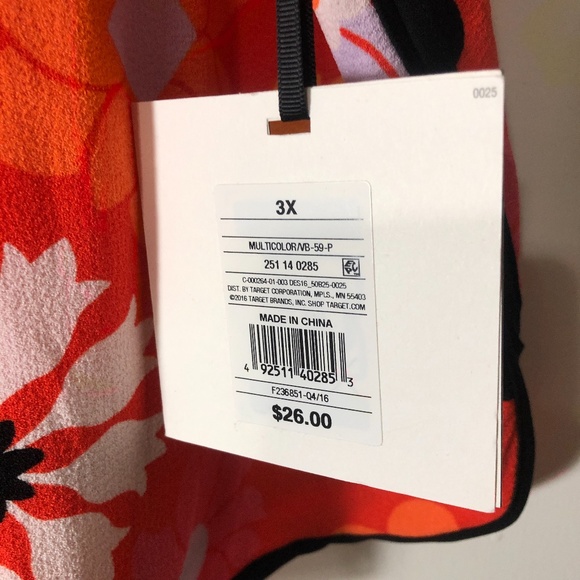 NWT Victoria Beckham for Target Retro Floral Top - Picture 2 of 4
